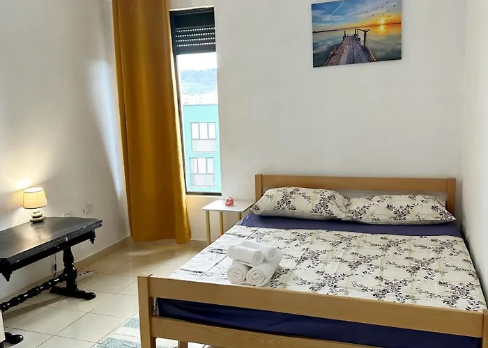 Easy Stay